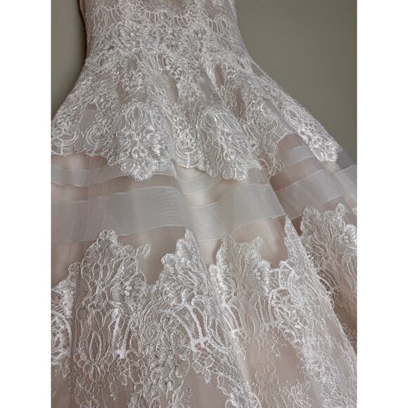 NEW Unaltered ALLURE Bridals Champagne / Ivory 9400 Wedding Ballgown Dress 14 - Picture 4 of 16